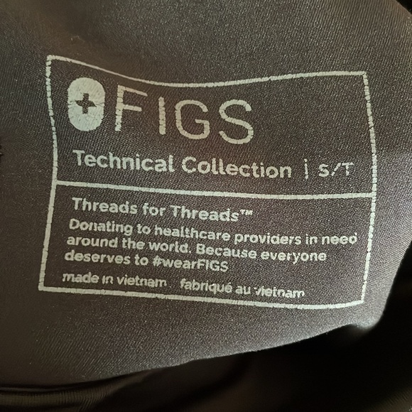 Black womens fig pants size small/T FIGS YOLA High Waisted Skinny Scrub Pants - Picture 9 of 15